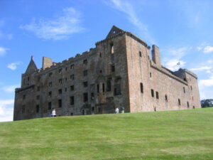800px am linlithgow palace north west